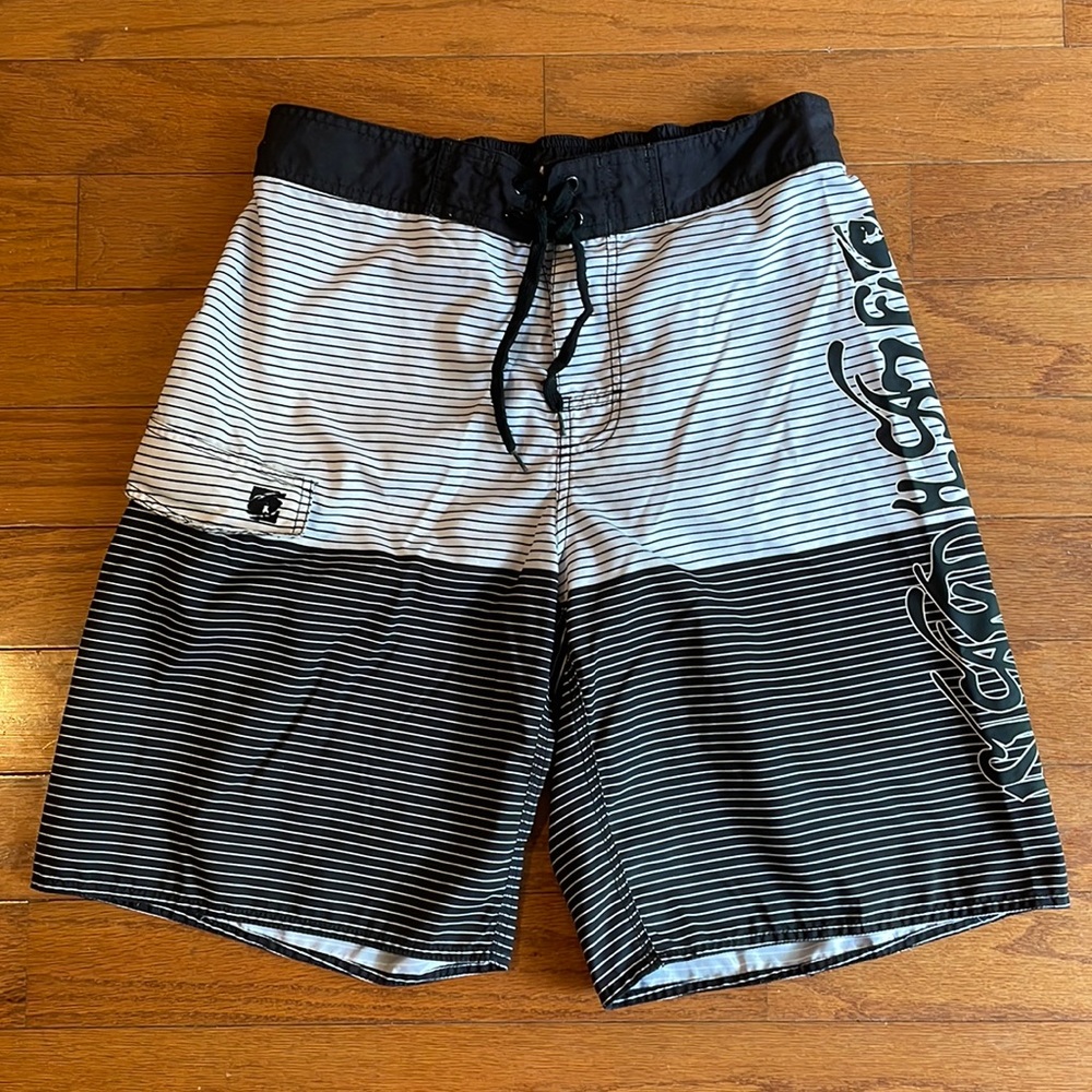 ISLAND HAZE Mens Black/White Swim Trunks
